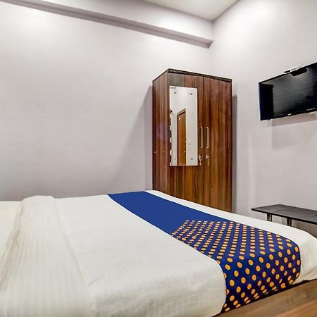 Spot On 76764 Hotel Lux Indore Exterior photo